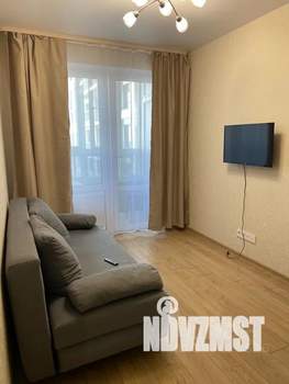 1-к квартира, посуточно, 33м2, 9/25 этаж