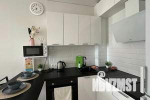 2-к квартира, посуточно, 35м2, 16/35 этаж