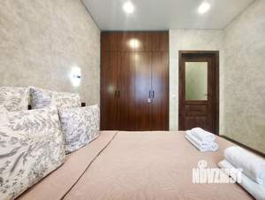 2-к квартира, посуточно, 44м2, 23/25 этаж