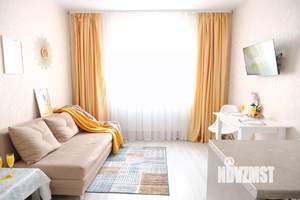 1-к квартира, посуточно, 42м2, 1/1 этаж