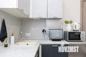 Студия квартира, посуточно, 19м2, 1/6 этаж