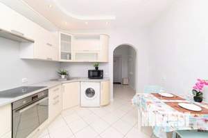 1-к квартира, посуточно, 43м2, 1/1 этаж