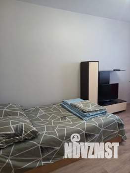 1-к квартира, посуточно, 39м2, 11/25 этаж