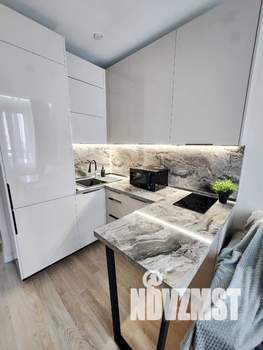 1-к квартира, посуточно, 40м2, 13/16 этаж