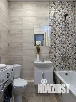 1-к квартира, посуточно, 38м2, 9/25 этаж