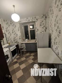 1-к квартира, посуточно, 40м2, 3/9 этаж