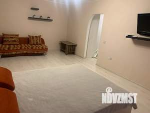 1-к квартира, посуточно, 42м2, 12/18 этаж