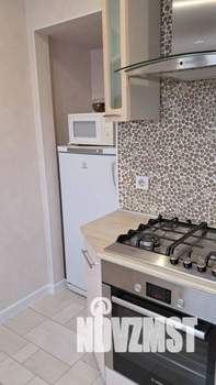 1-к квартира, посуточно, 47м2, 1/1 этаж