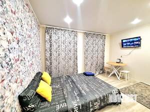 Студия квартира, посуточно, 35м2, 1/9 этаж