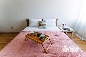 1-к квартира, посуточно, 43м2, 1/1 этаж