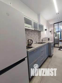 Студия квартира, посуточно, 28м2, 19/25 этаж