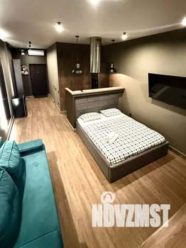 Студия квартира, посуточно, 33м2, 21/23 этаж