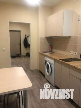 1-к квартира, посуточно, 40м2, 8/25 этаж