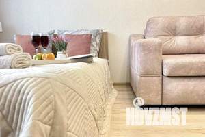 1-к квартира, посуточно, 42м2, 5/25 этаж