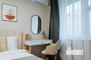 1-к квартира, посуточно, 50м2, 3/7 этаж