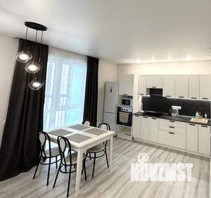 1-к квартира, посуточно, 40м2, 8/23 этаж