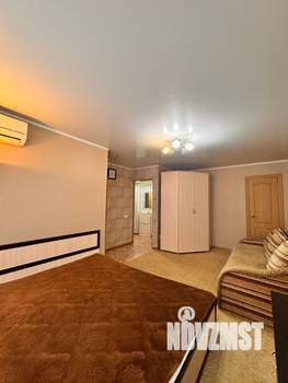 1-к квартира, посуточно, 40м2, 1/5 этаж