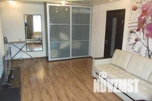 2-к квартира, посуточно, 63м2, 8/18 этаж