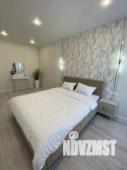 2-к квартира, посуточно, 45м2, 14/33 этаж