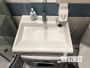 Студия квартира, посуточно, 24м2, 1/3 этаж
