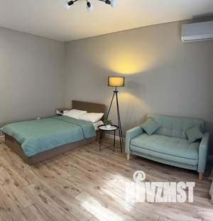 1-к квартира, посуточно, 42м2, 3/10 этаж