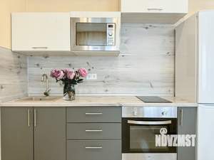 Студия квартира, посуточно, 27м2, 19/25 этаж
