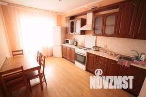 1-к квартира, посуточно, 40м2, 9/10 этаж