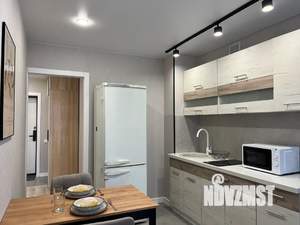 1-к квартира, посуточно, 38м2, 8/20 этаж