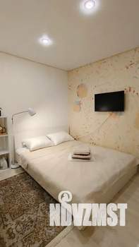 Студия квартира, посуточно, 25м2, 1/12 этаж