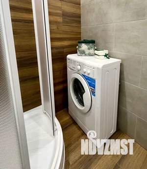 Студия квартира, посуточно, 25м2, 1/8 этаж