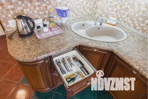 3-к квартира, посуточно, 104м2, 5/5 этаж