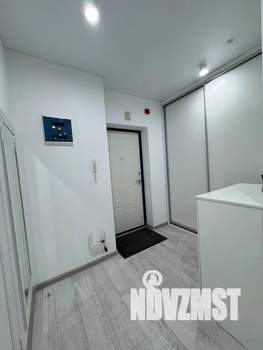 Студия квартира, посуточно, 31м2, 12/25 этаж