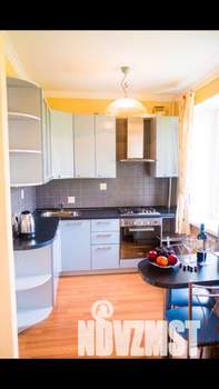 1-к квартира, посуточно, 70м2, 1/1 этаж