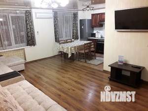 2-к квартира, посуточно, 63м2, 5/18 этаж