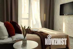 1-к квартира, посуточно, 42м2, 8/18 этаж