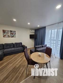 Студия квартира, посуточно, 31м2, 19/25 этаж