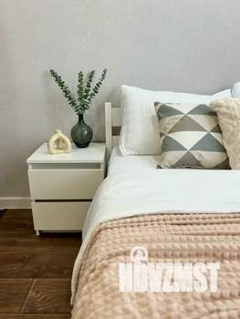 Студия квартира, посуточно, 30м2, 15/33 этаж