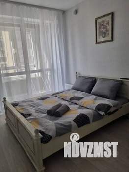 1-к квартира, посуточно, 40м2, 6/25 этаж