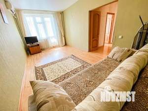 2-к квартира, посуточно, 50м2, 1/1 этаж