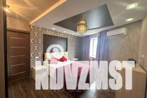 2-к квартира, посуточно, 60м2, 5/20 этаж