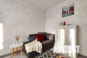 1-к квартира, посуточно, 42м2, 8/18 этаж