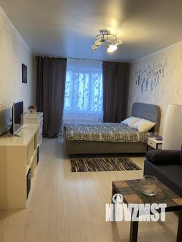 1-к квартира, посуточно, 37м2, 1/9 этаж