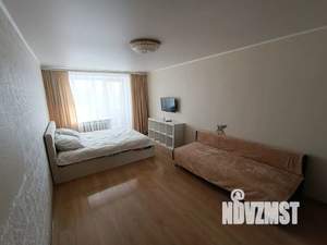 1-к квартира, посуточно, 32м2, 5/9 этаж