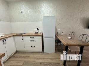 2-к квартира, посуточно, 43м2, 10/25 этаж