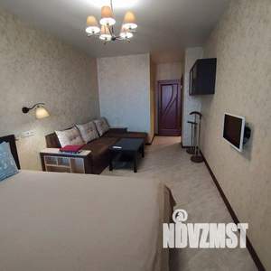 1-к квартира, посуточно, 56м2, 1/1 этаж