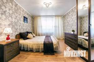 1-к квартира, посуточно, 65м2, 1/1 этаж