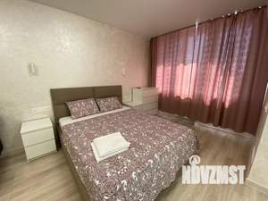1-к квартира, посуточно, 40м2, 5/10 этаж