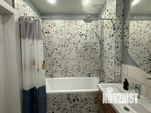 1-к квартира, посуточно, 43м2, 1/1 этаж