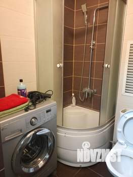 1-к квартира, посуточно, 40м2, 18/25 этаж