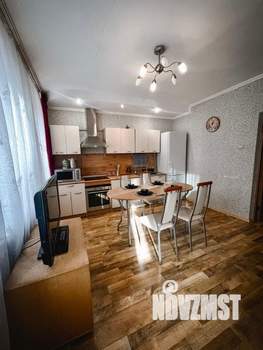 2-к квартира, посуточно, 66м2, 1/1 этаж